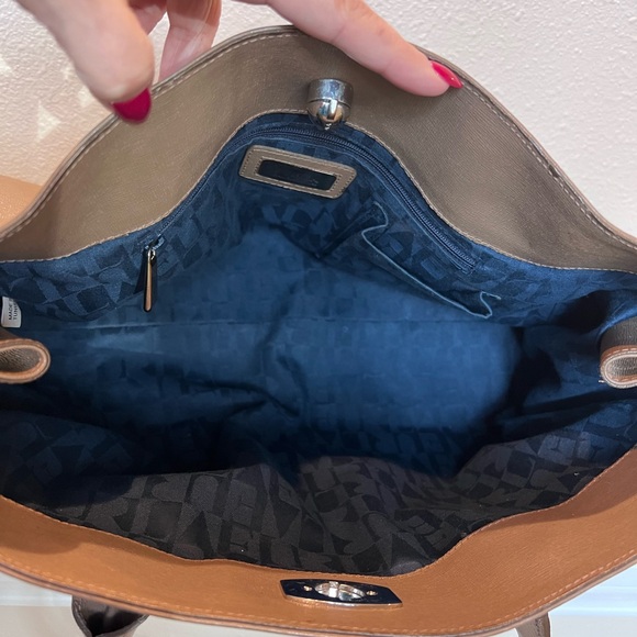 Furla Taupe Leather Twist lock Shoulder bag - Picture 7 of 7